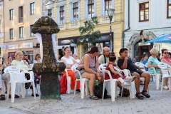 Bielo-čierny koncert 21 02